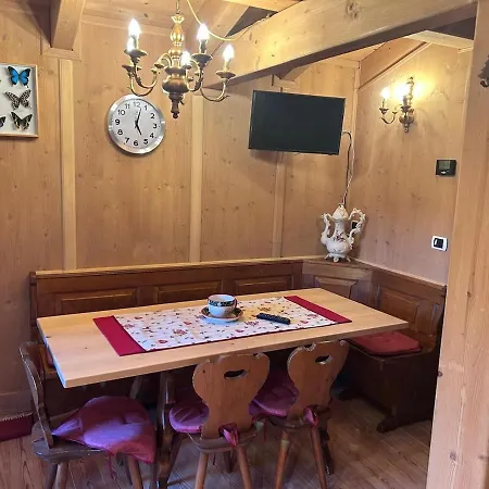 아파트 Cozy Tra Le Montagne 산비토디카도레