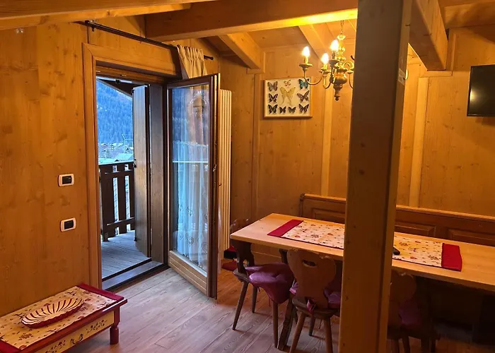 아파트 Cozy Tra Le Montagne 산비토디카도레